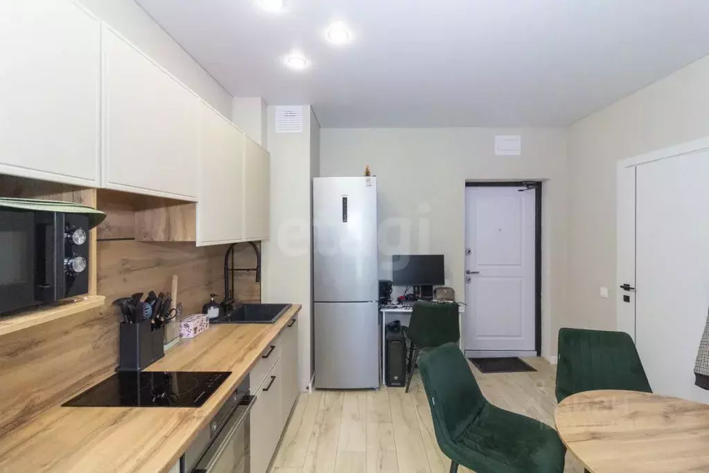 Студия Тюменская область, Тюмень ул. Геннадия Райкова, 19 (25.1 м) - Фото 0