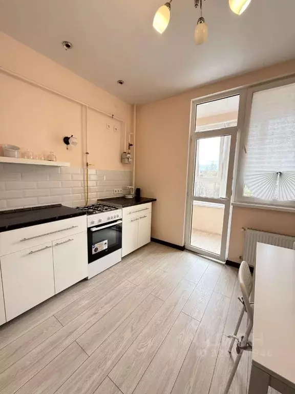 1-к кв. Крым, Симферополь ул. Севастопольская, 43К (40.0 м) - Фото 1