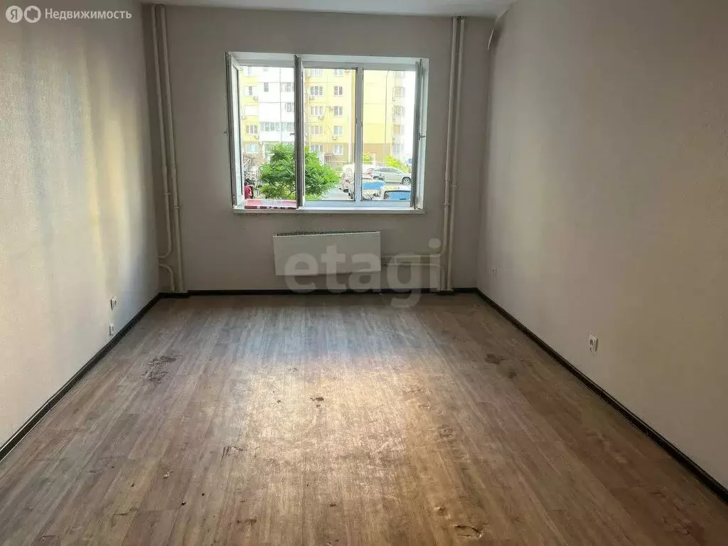 3-комнатная квартира: Новороссийск, проспект Ленина, 52 (74.7 м) - Фото 1