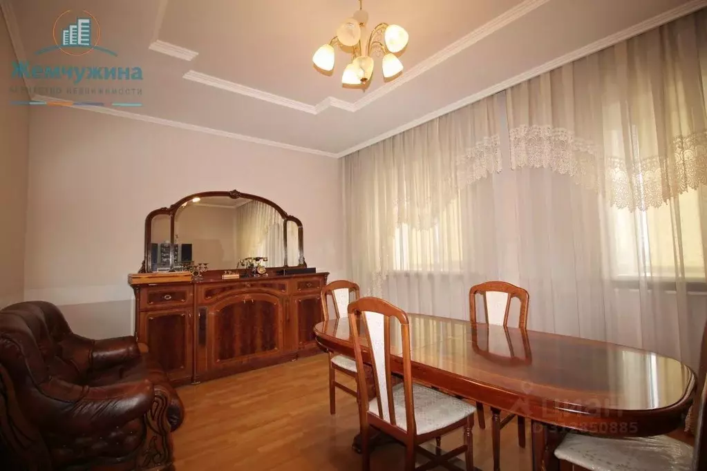 Коттедж в Ульяновская область, Димитровград ул. Горького (241 м) - Фото 0