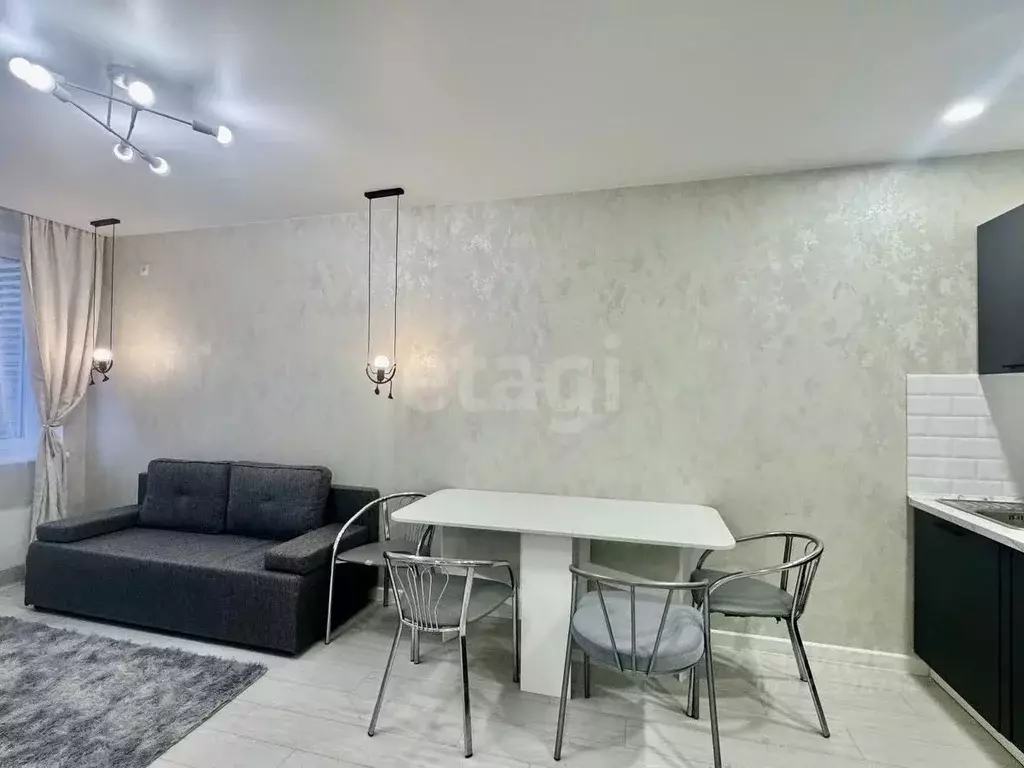 2-к кв. Тюменская область, Тюмень Харьковская ул., 72А (60.1 м) - Фото 2