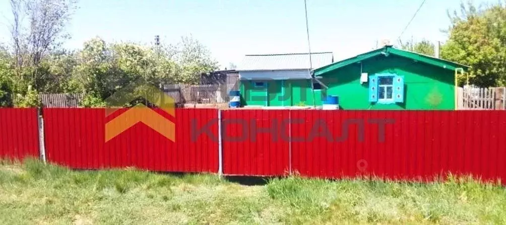 Дом в Омская область, Азовский Немецкий Национальный район, д. Круч ... - Фото 0