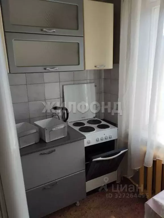 3-к кв. Новосибирская область, Новосибирск ул. Солидарности, 87 (57.0 ... - Фото 1