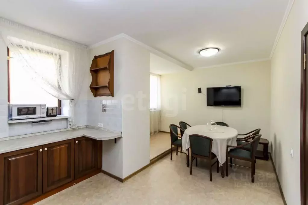 4-к кв. Тюменская область, Тюмень Тарманы мкр, ул. Малышева, 16 (210.3 ... - Фото 1