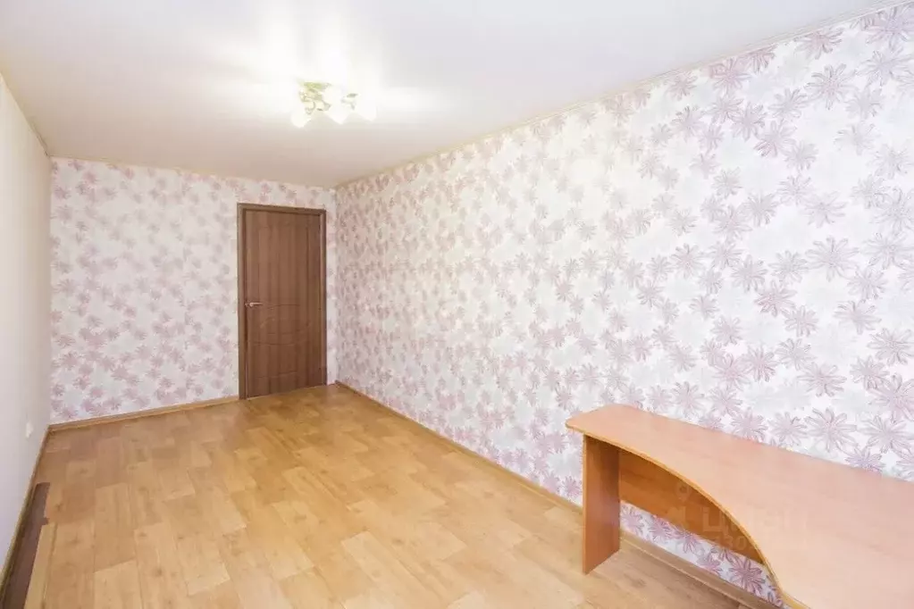 2-к кв. Тюменская область, Тюмень ул. Карла Маркса, 123 (46.4 м) - Фото 0