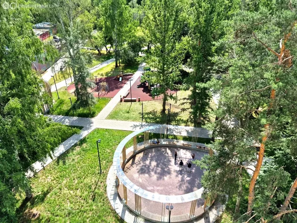 3-комнатная квартира: Краснокамск, улица Орджоникидзе, 4 (61.4 м) - Фото 0