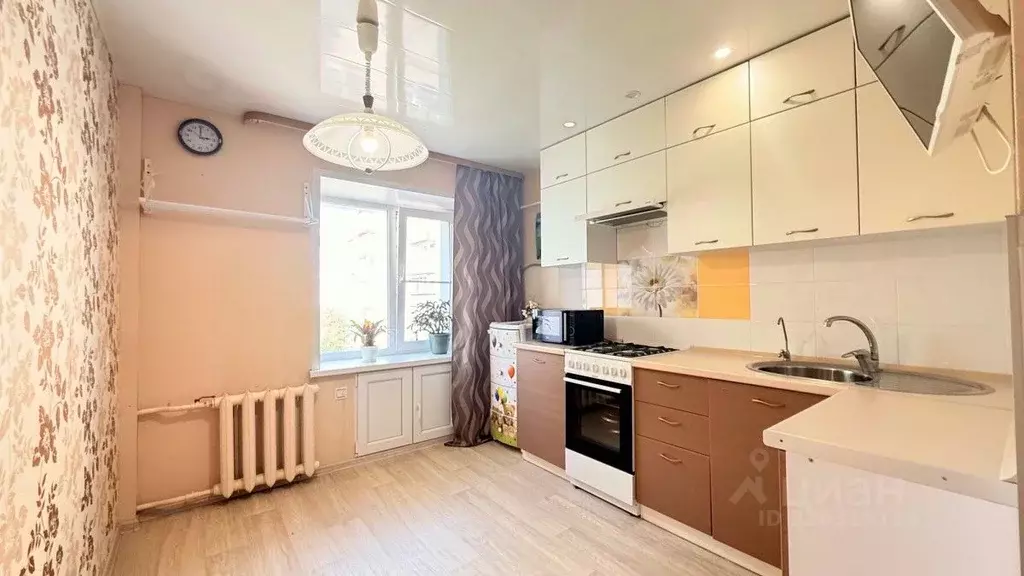 5-к кв. Кировская область, Киров Октябрьский просп., 10 (88.7 м) - Фото 1