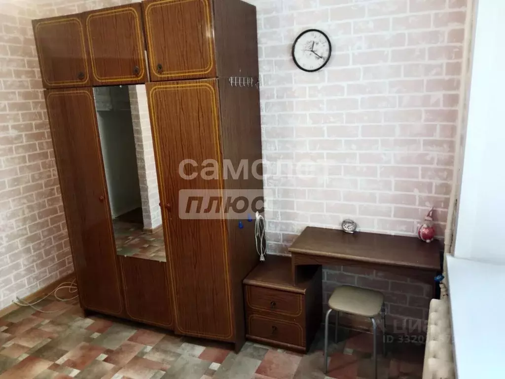 Комната Челябинская область, Челябинск ул. Гончаренко, 73 (13.0 м) - Фото 1