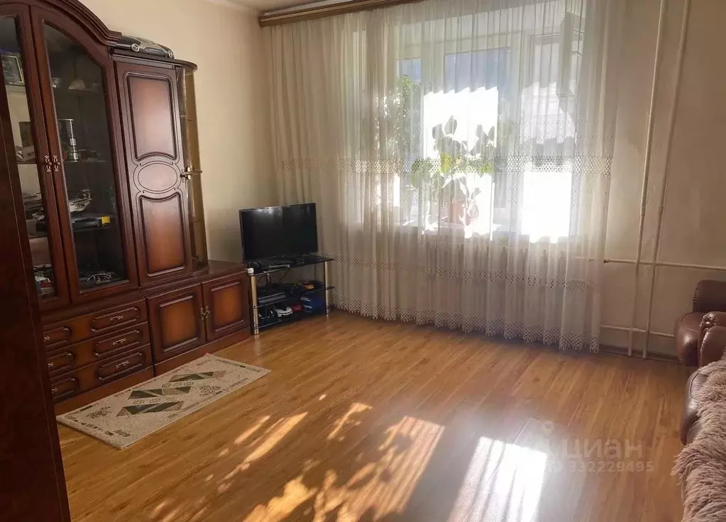 3-к кв. Татарстан, Казань ул. Челюскина, 44 (63.0 м) - Фото 2