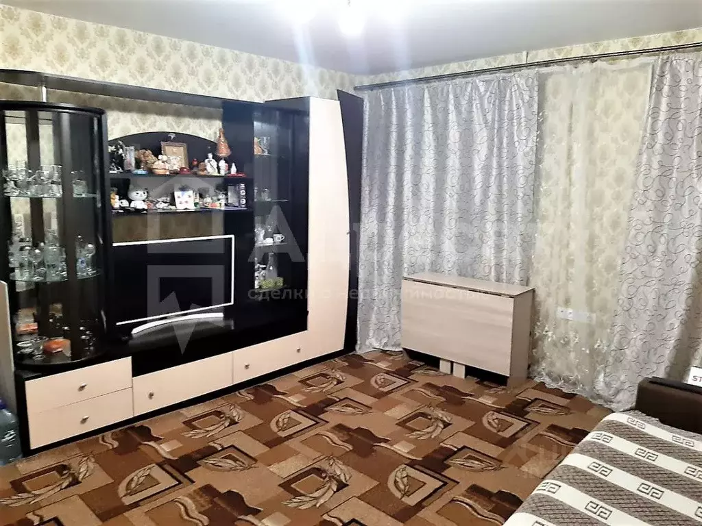 3-к кв. Волгоградская область, Волгоград ул. Лодыгина, 4 (68.3 м) - Фото 1