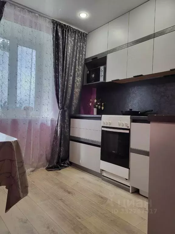 3-к кв. Хакасия, Абакан Нижняя Согра мкр, ул. Флотская, 15 (52.9 м) - Фото 1