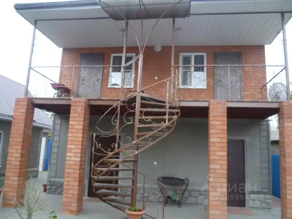 Комната Краснодарский край, Ейск Пионерская ул., 9 - Фото 2