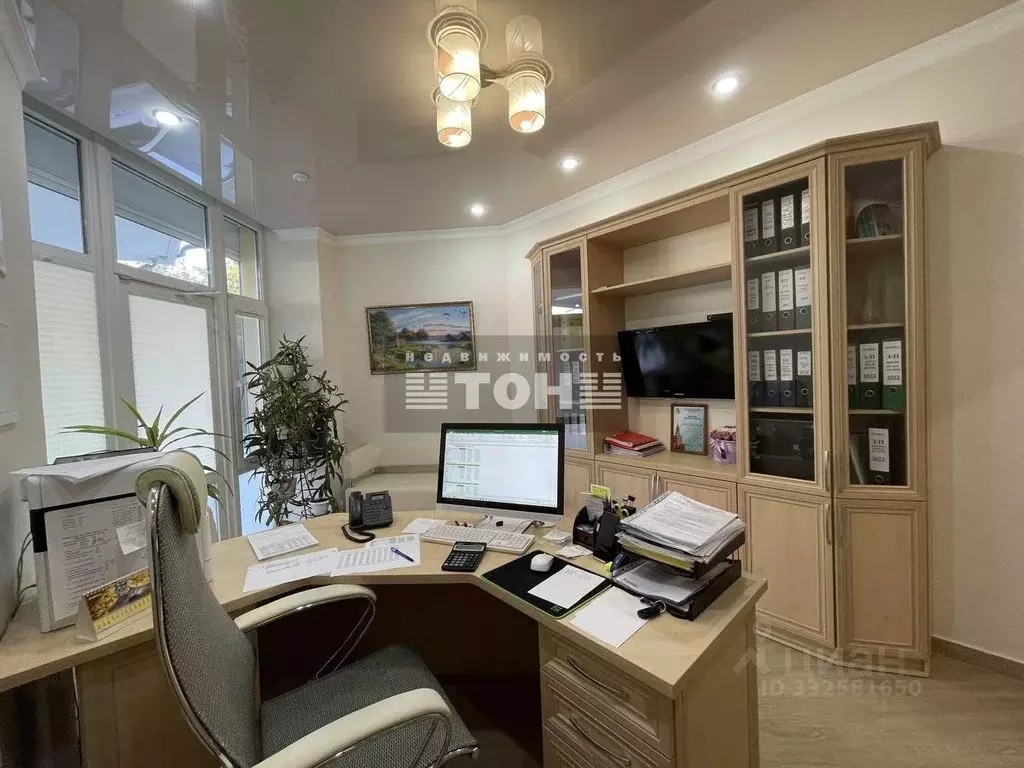 Офис в Краснодарский край, Геленджик ул. Грибоедова, 29 (18 м) - Фото 2