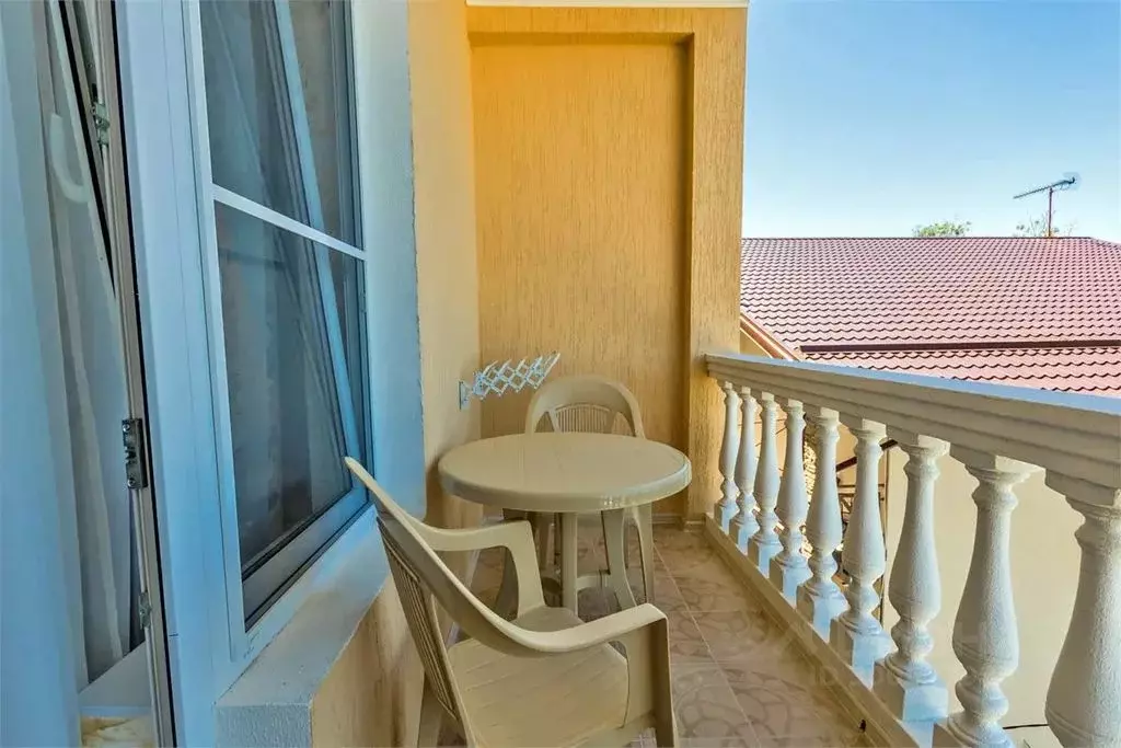 Комната Краснодарский край, Сочи ул. Декабристов, 199/6 - Фото 2