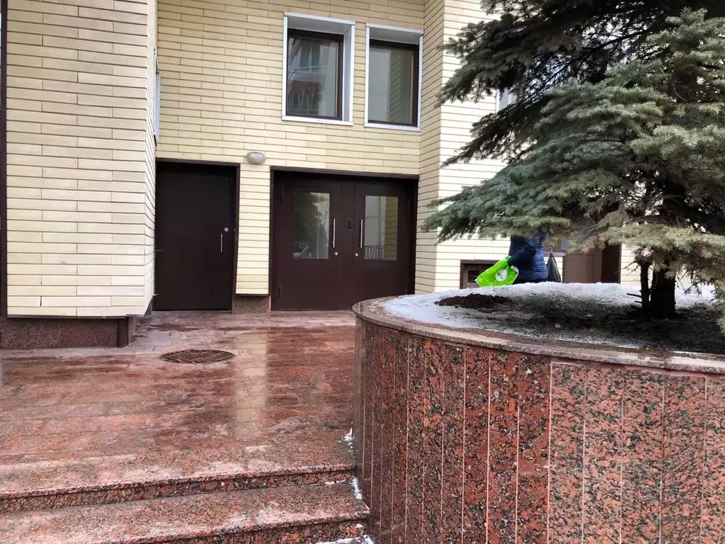Помещение свободного назначения в Москва Ленинский просп., 137К1 (240 ... - Фото 1
