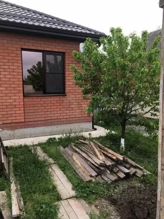 Дом в Краснодарский край, Северская ст-ца ул. Кирова (80 м) - Фото 1