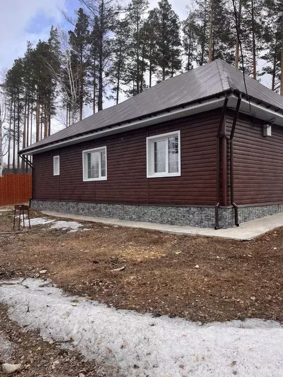 Дом в Иркутская область, Иркутск ул. Ивана Калашникова (113 м) - Фото 2