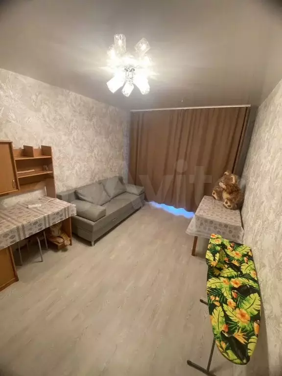 Комната 16 м в 3-к., 2/4 эт. - Фото 0