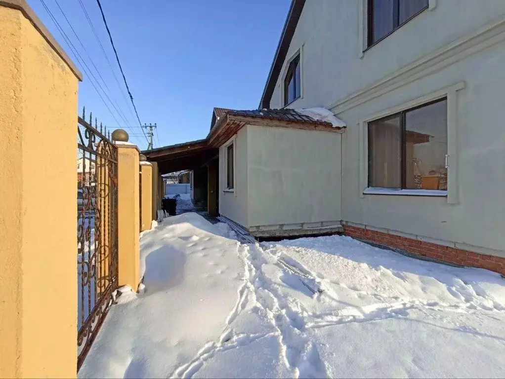 Дом в Оренбургская область, Оренбургский район, пос. Чкалов ул. ... - Фото 1