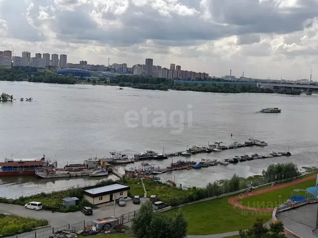 3-к кв. Новосибирская область, Новосибирск Обская ул., 50/1 (117.0 м) - Фото 1