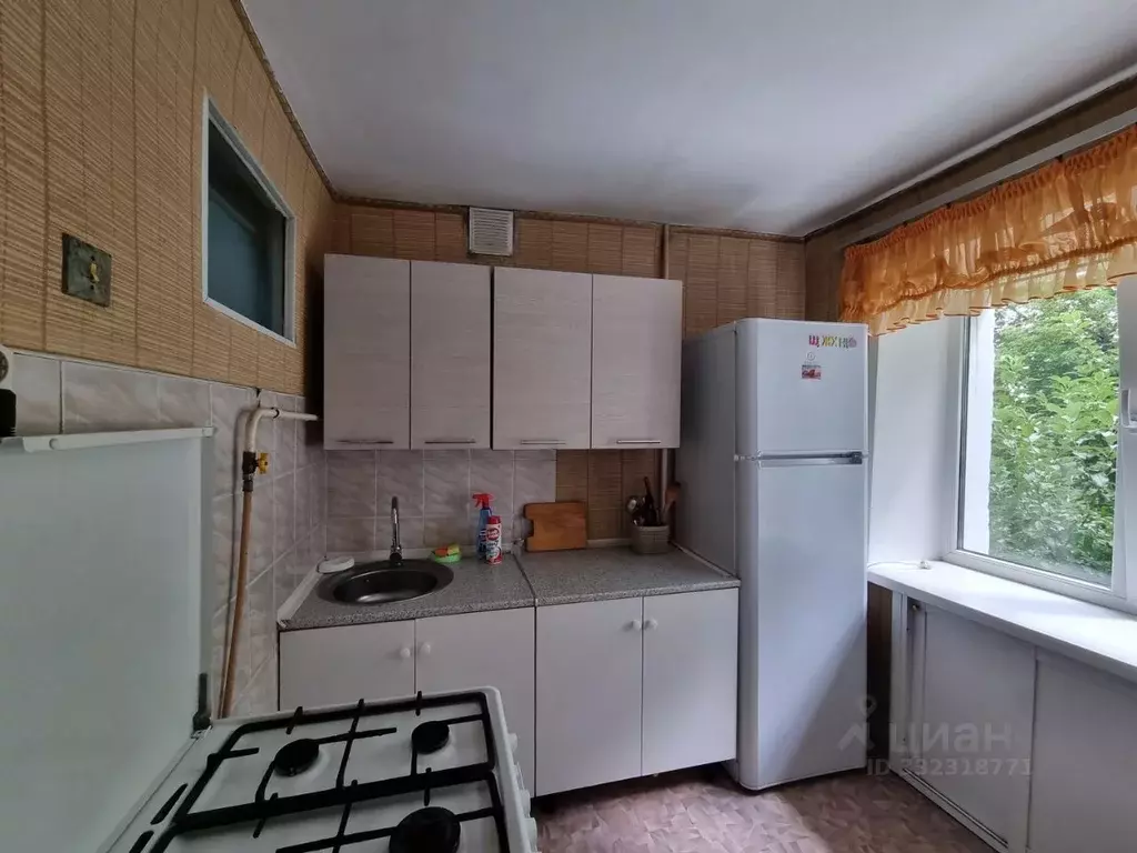 3-к кв. Алтайский край, Барнаул ул. Гоголя, 242Б (43.0 м) - Фото 1