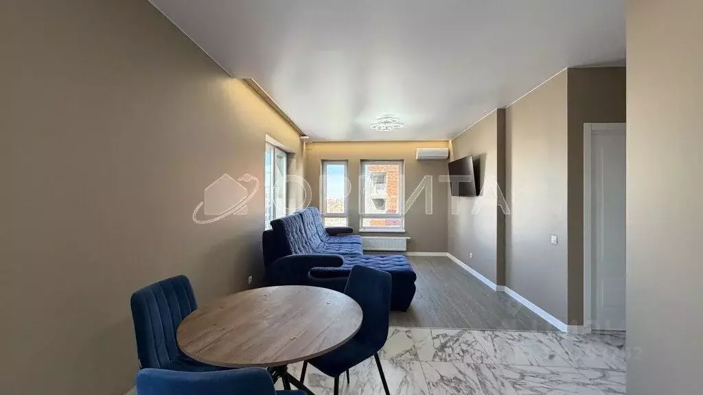 1-к кв. Тюменская область, Тюмень ул. 50 лет Октября, 63Г (45.4 м) - Фото 2