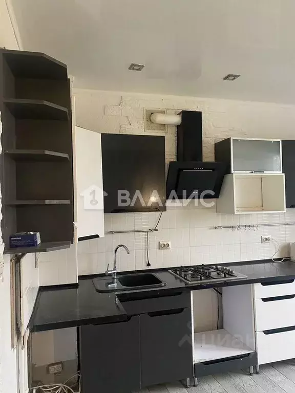 2-к кв. Калининградская область, Гурьевский муниципальный округ, пос. ... - Фото 2