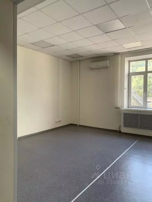 Офис в Кировская область, Киров ул. Владимирская, 99 (38 м) - Фото 1