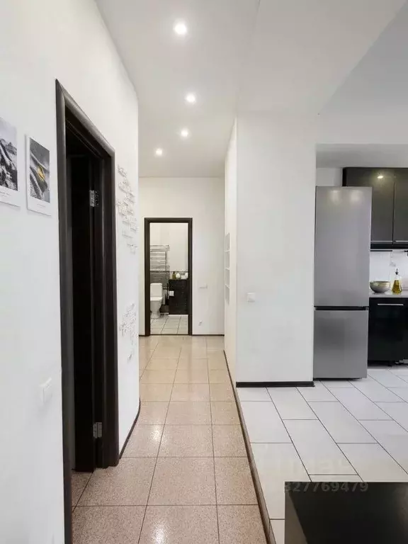 2-к кв. Татарстан, Казань ул. Адоратского, 1а (68.5 м) - Фото 2