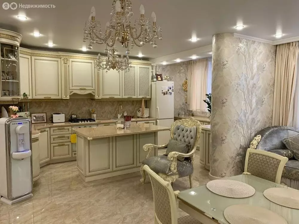 4-комнатная квартира: Анапа, улица Крылова, 15к1 (117 м) - Фото 1