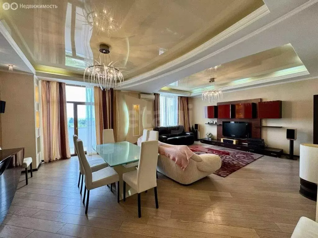 3-комнатная квартира: Севастополь, улица Ефремова, 13Б (142.1 м) - Фото 0