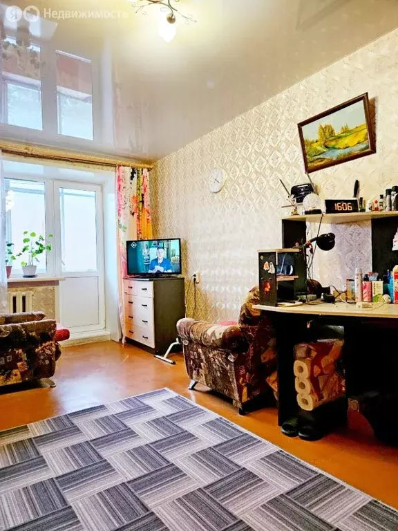 2-комнатная квартира: Екатеринбург, улица 40-летия Комсомола, 18А ... - Фото 0