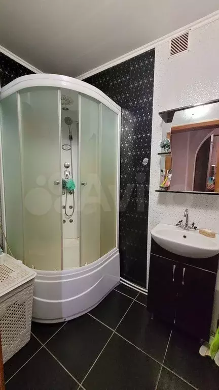 3-к. квартира, 106 м, 1/1 эт. - Фото 1