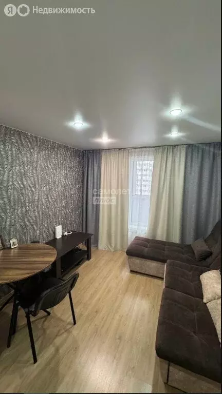 Квартира-студия: Тюмень, улица Вадима Бованенко, 3 (29 м) - Фото 1