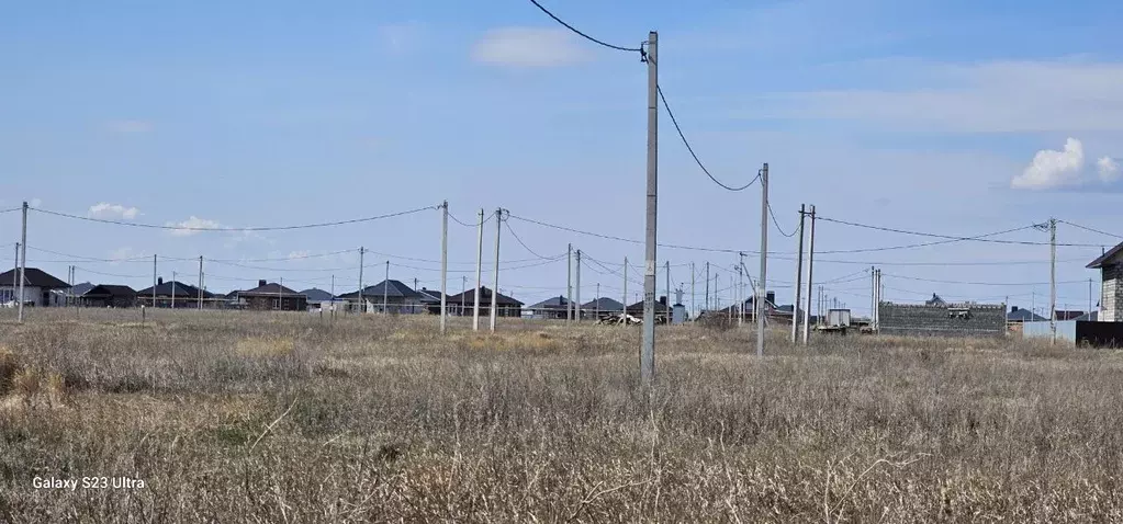 Участок в Саратовская область, Балаковский район, с. Натальино ул. ... - Фото 1
