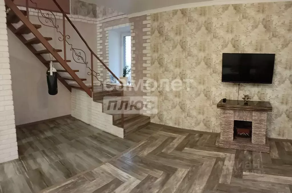 Дом в Орловская область, Орел ул. Тютчева, 18 (131 м) - Фото 1