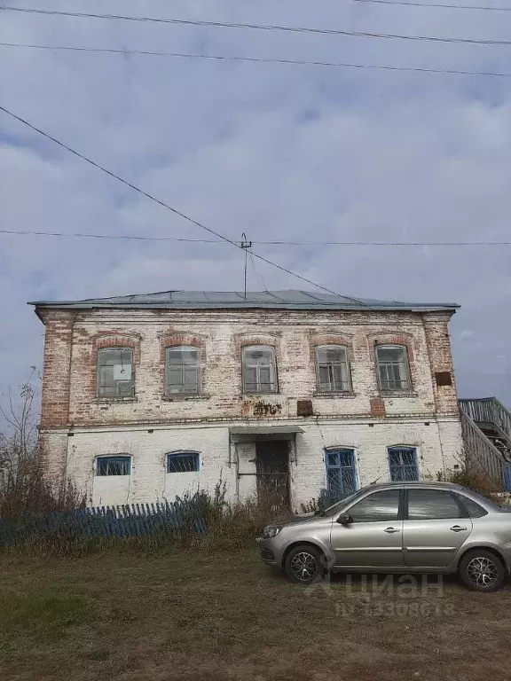Ингалы омская область. Ингалы Омская область кирпичное здание. Село Такмык. Фото Ингалы.