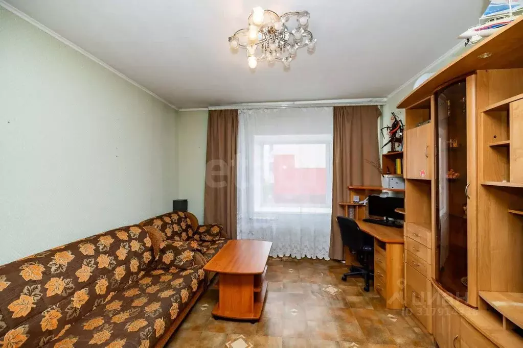 1-к кв. Ханты-Мансийский АО, Сургут Быстринская ул., 6 (39.5 м) - Фото 0