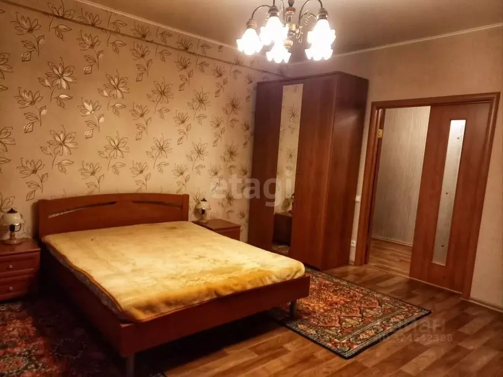 2-к кв. Воронежская область, Воронеж пл. Ленина, 9 (58.2 м) - Фото 0