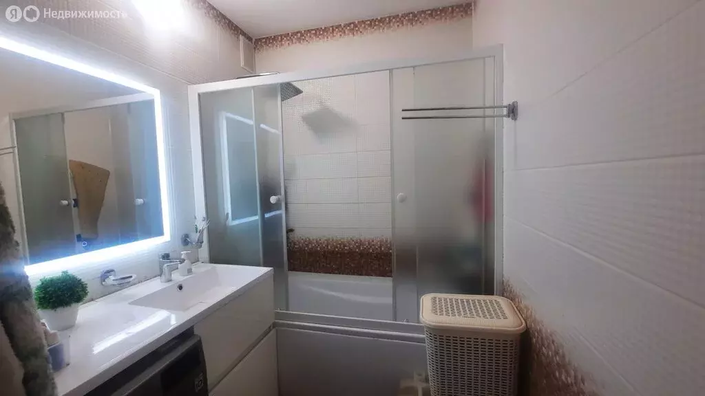 2-комнатная квартира: Ярославль, улица Батова, 14 (60.5 м) - Фото 1