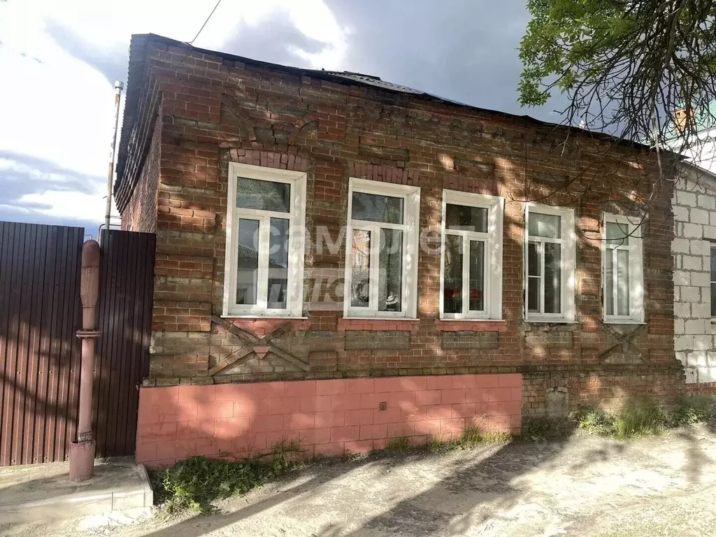 2-к кв. Пензенская область, Кузнецк Рабочая ул., 215 (49.1 м) - Фото 1