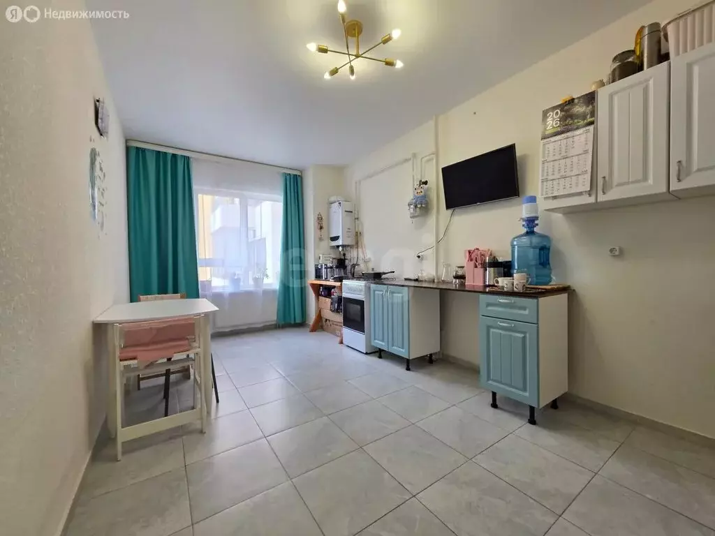 2-комнатная квартира: Саки, Набережная улица, 19 (59.2 м) - Фото 2