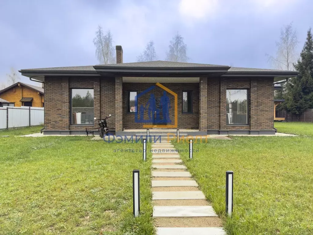 Дом в Калужская область, Малоярославецкий муниципальный округ, ... - Фото 1