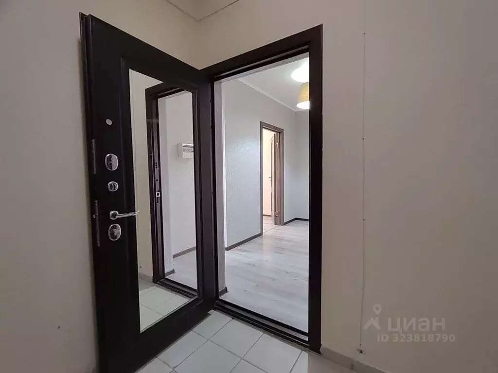 2-к кв. Адыгея, Тахтамукайский район, Яблоновский пгт Шоссейная ул., ... - Фото 2