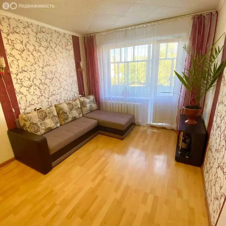 2-комнатная квартира: Ясный, Октябрьская улица, 15 (48 м) - Фото 1