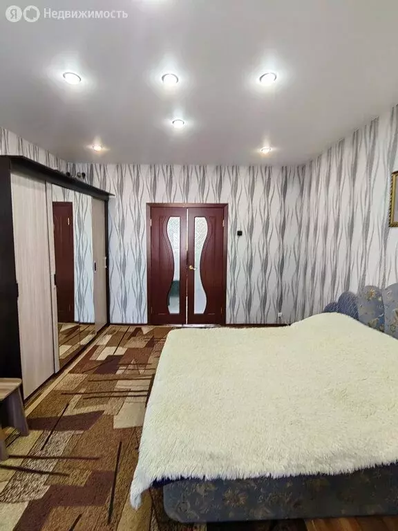 4-комнатная квартира: Усолье-Сибирское, улица Энгельса, 7 (77 м) - Фото 2