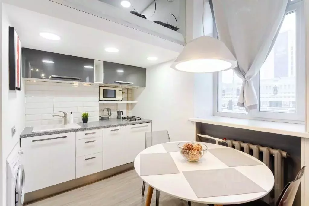 Студия Омская область, Омск ул. Красный Путь, 10 (40.0 м) - Фото 1