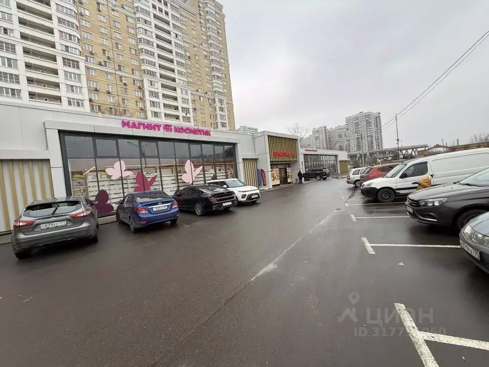 Помещение свободного назначения в Московская область, Красногорск ул. ... - Фото 1