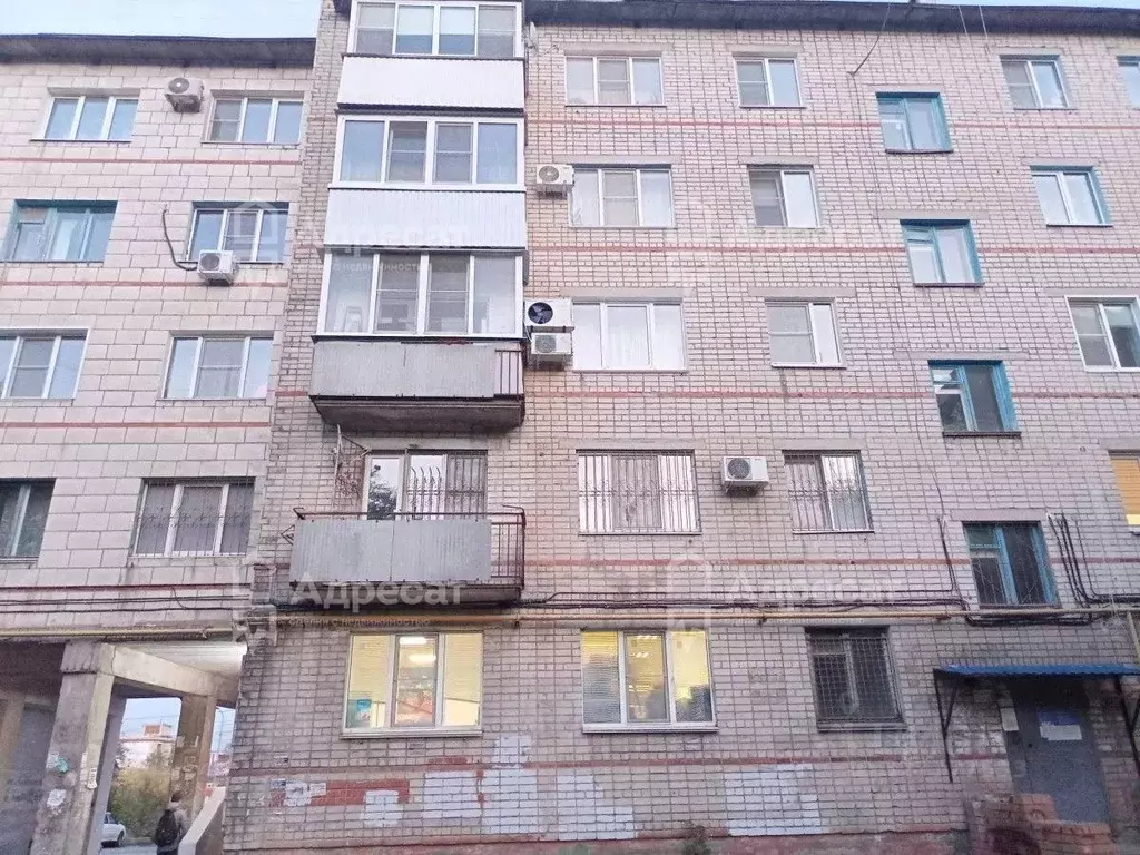 1-к кв. Волгоградская область, Волгоград Университетский просп., 82 ... - Фото 0