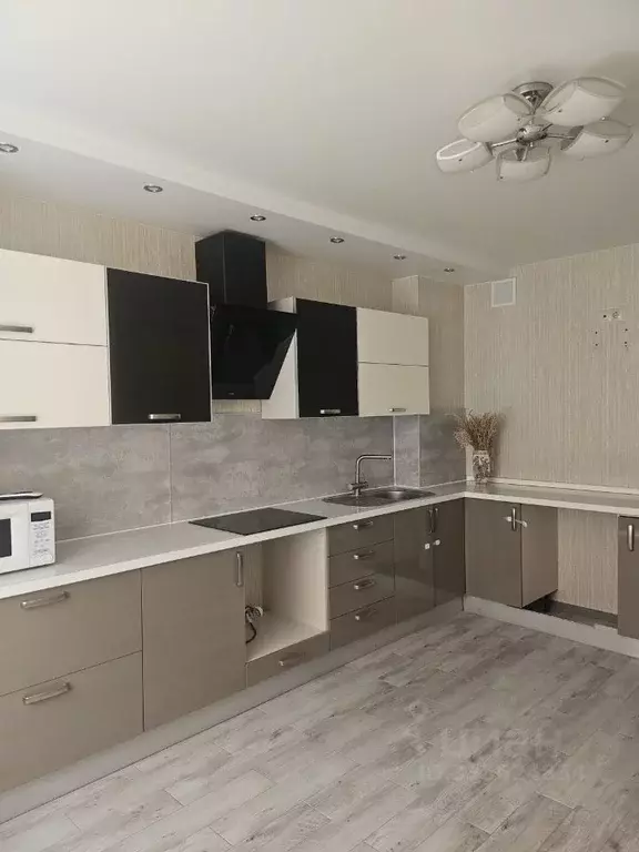 2-к кв. Московская область, Домодедово Авиационный мкр, ул. ... - Фото 1